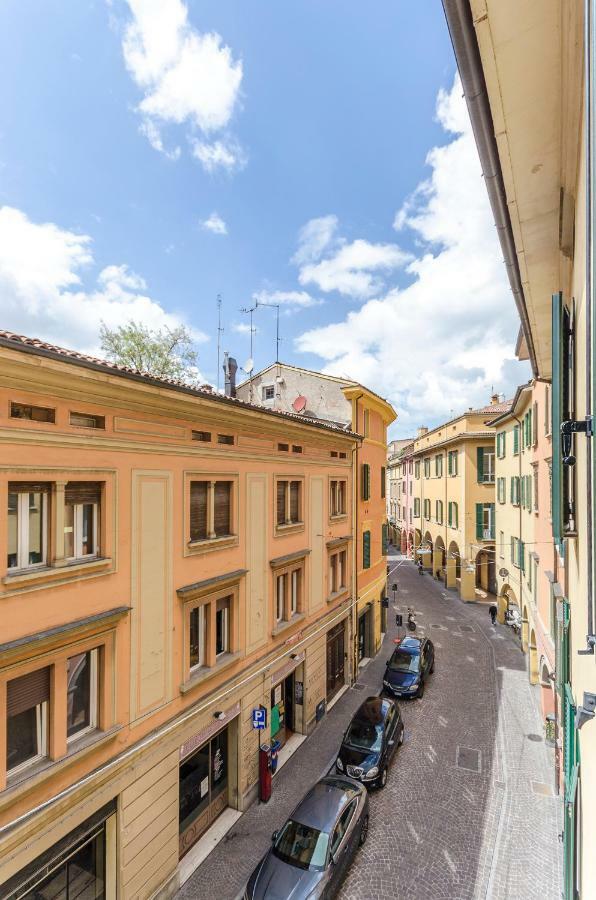 Petroni Apartment Bolonia Exterior foto